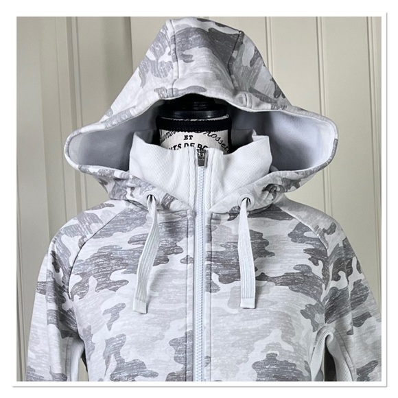 ATHLETA "Triumph" Grey Camo Zip Hoodie/Jacket - Picture 11 of 16